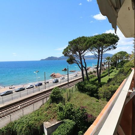 Studio With Beautiful Sea View And Direct Beach Access คานส์ ภายนอก รูปภาพ