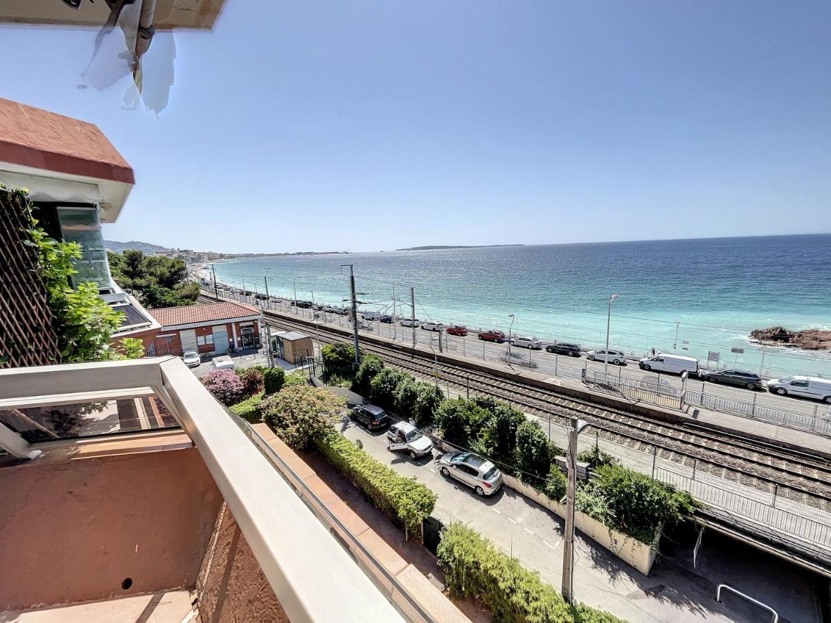 Studio With Beautiful Sea View And Direct Beach Access คานส์ ภายนอก รูปภาพ